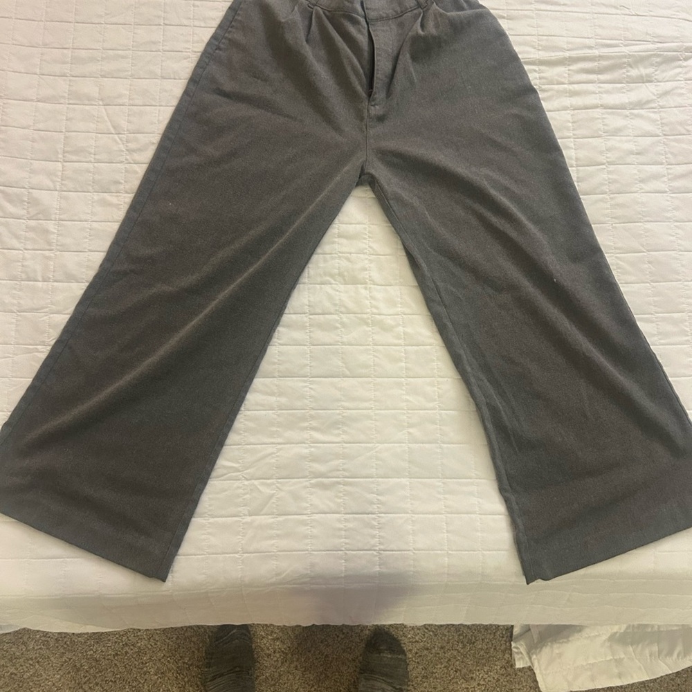 Abercrombie & Fitch Women's Gray Wide-Leg Trousers